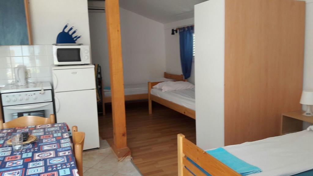 Apartment Neven Privlaka  Esterno foto